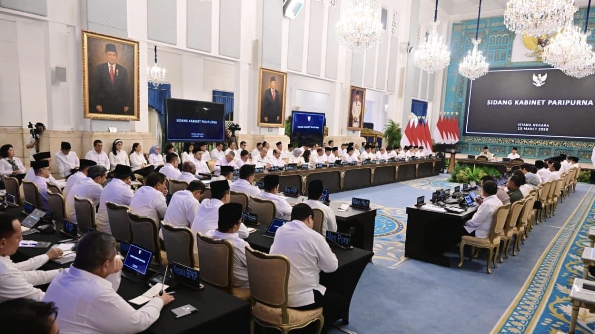 Menteri Pertanian RI, Andi Amran Sulaiman dalam Sidang Kabinet Paripurna yang dipimpin Presiden Prabowo Subianto di Istana Negara, Jakarta, Jumat (13/3/2026). Sumber foto : Biro Pers, Media, dan Informasi Sekretariat Presiden