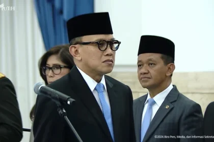 Sekretaris Jenderal BPP KKSS, Abdul Kadir Karding sebagai Kepala Badan Karantina Indonesia (Barantin).