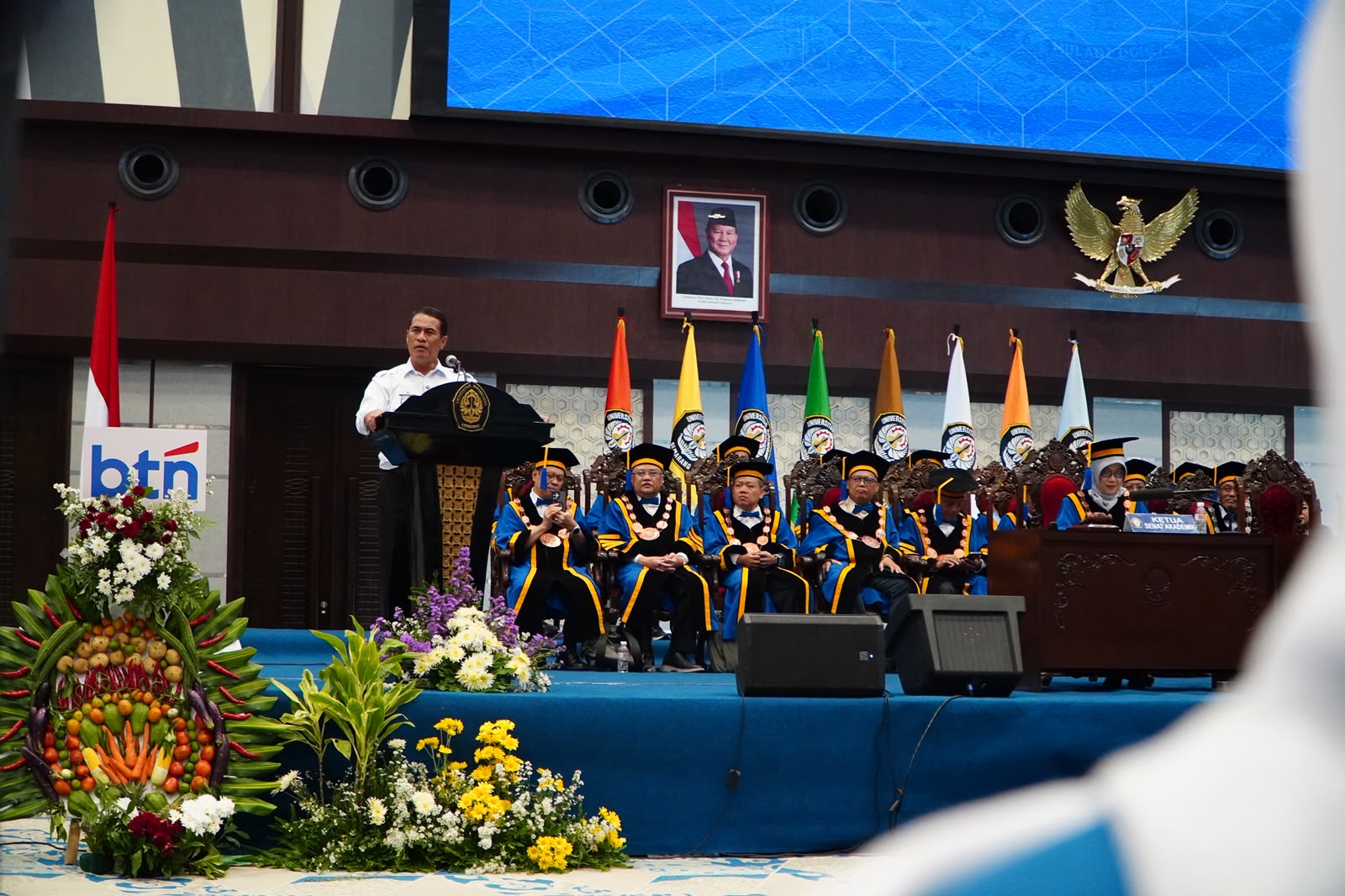 Mentan Amran saat menjadi pembicara pada Penerimaan Mahasiswa Baru (PMB) Universitas Diponegoro Tahun Akademik 2026/2027 di Semarang, Kamis (6/8).