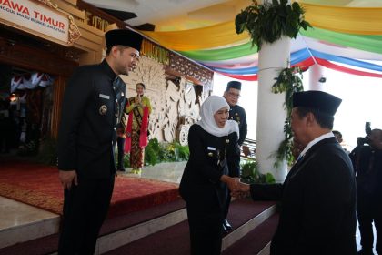 Khofifah Apresiasi Dukungan Mentan Amran untuk Pertanian Jatim