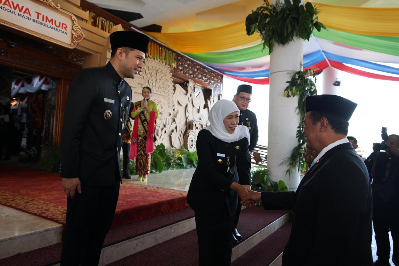 Khofifah Apresiasi Dukungan Mentan Amran untuk Pertanian Jatim